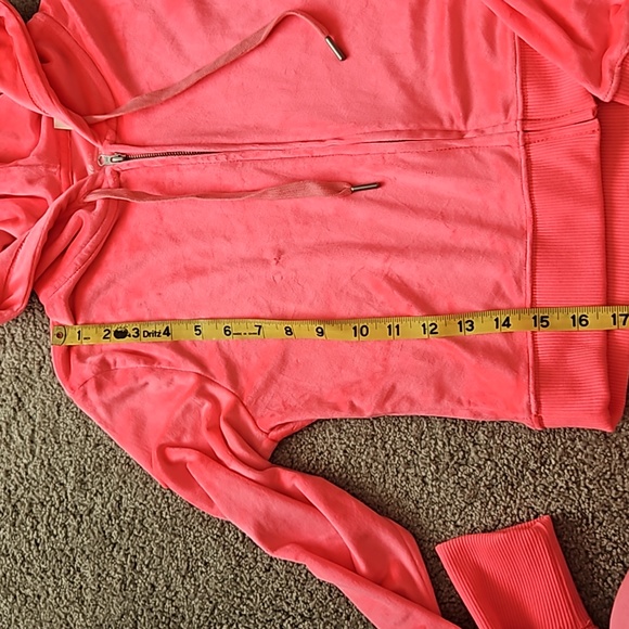 Nwt Aerie crop velour zip up - Picture 3 of 3